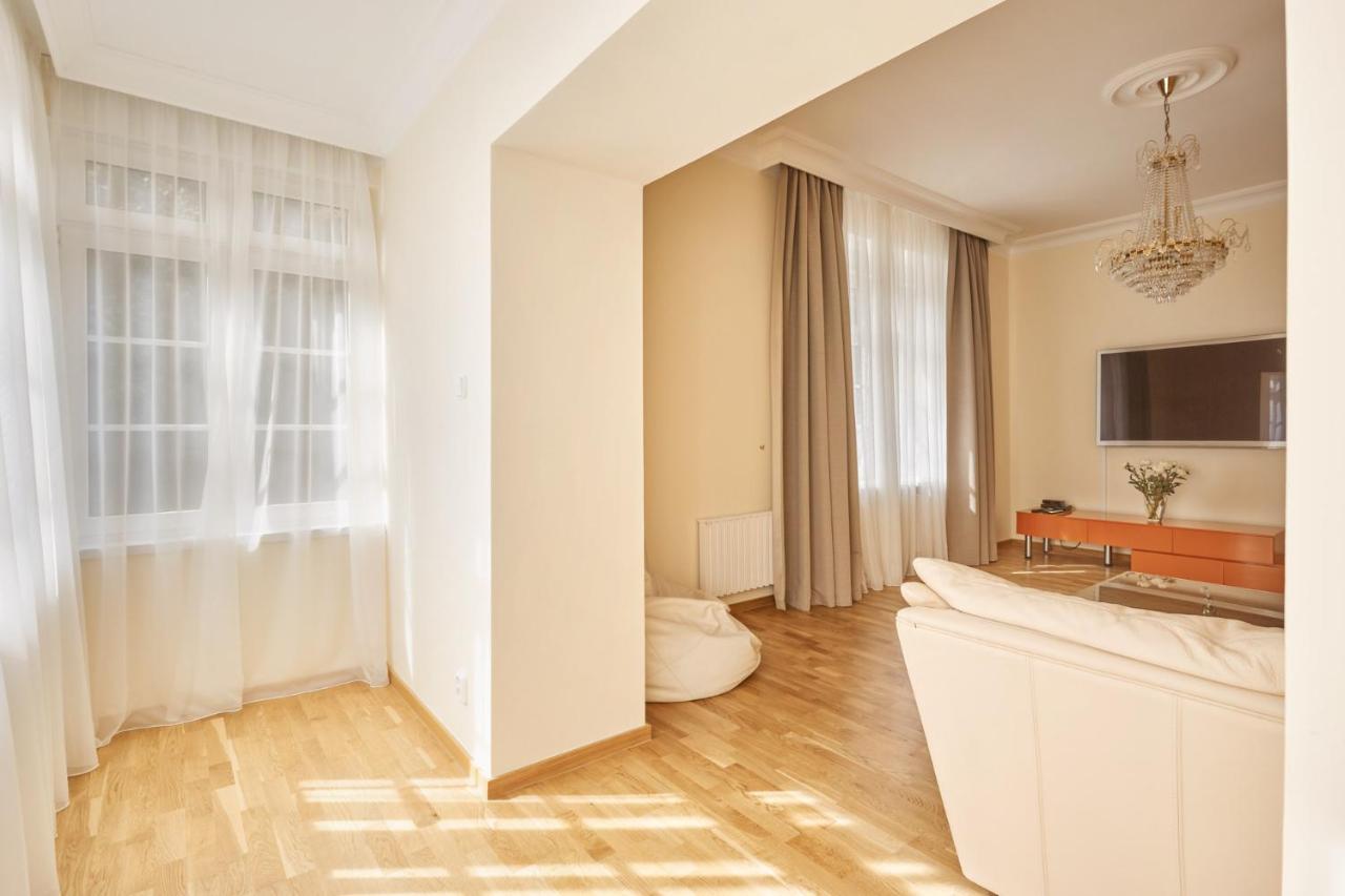 Villa Deluxe Apartments Karlovy Vary Luaran gambar