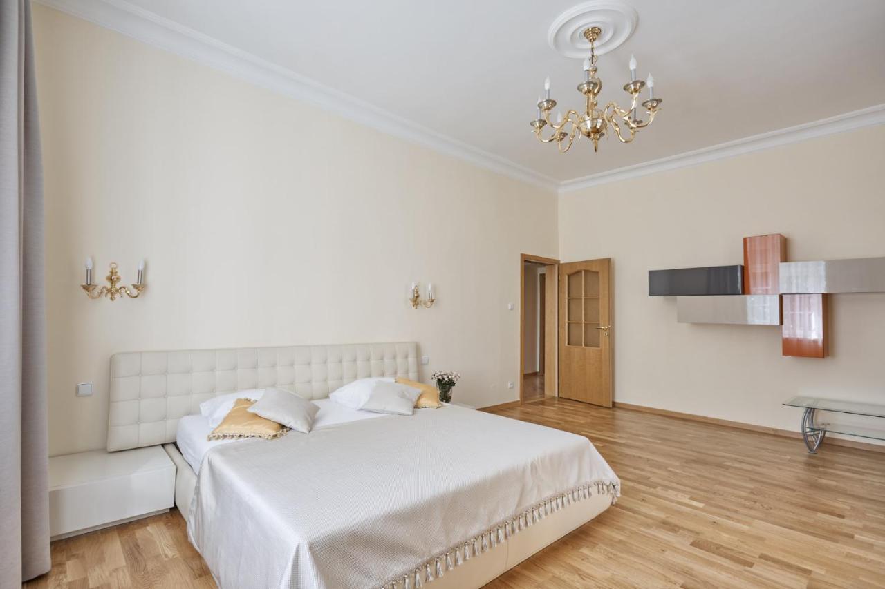 Villa Deluxe Apartments Karlovy Vary Luaran gambar